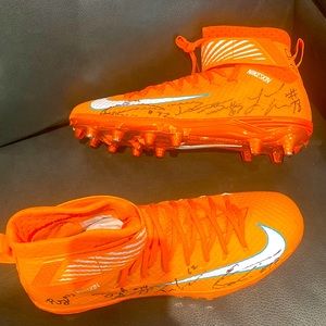 Size 15 Orange Signed Miami Hurricanes Football Cleats
